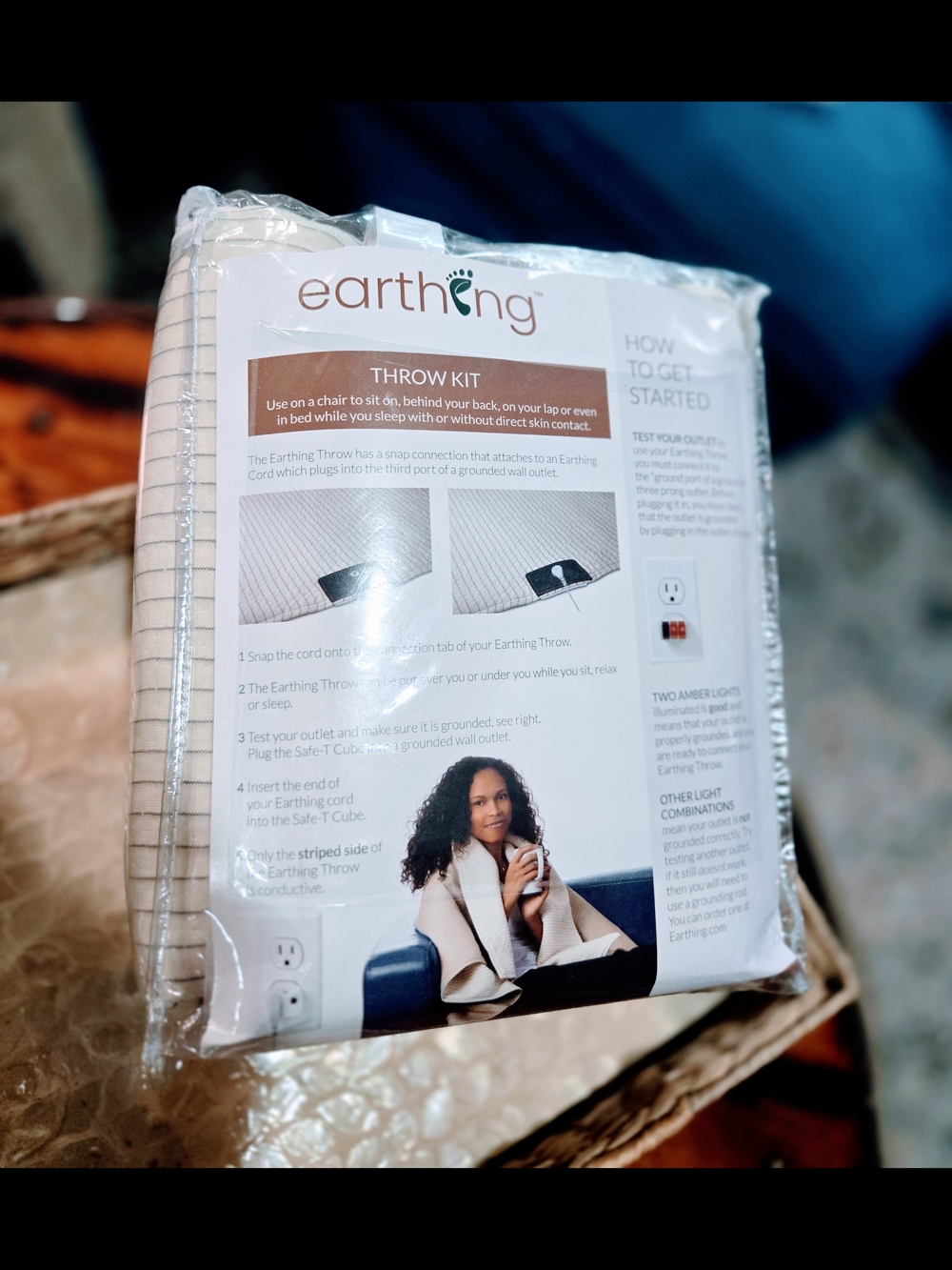 NIB Earthing Grounding Throw Kit Blanket Clint Ober - Picture 2 of 8